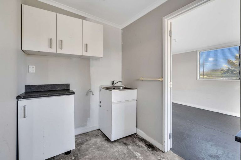 Photo of property in 8 Doctors Hill Road, Maungaturoto, 0520