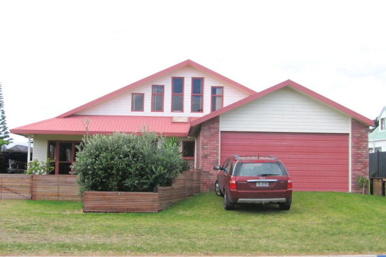 Photo of property in 77 Pauanui Boulevard, Pauanui, Hikuai, 3579