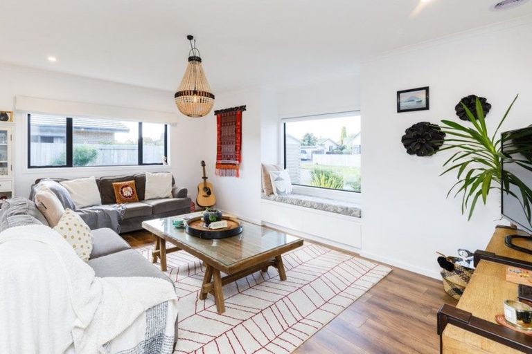 Photo of property in 48 Totara Road, Awapuni, Palmerston North, 4412