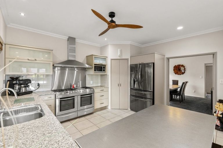 Photo of property in 176b Heta Road, Highlands Park, New Plymouth, 4312