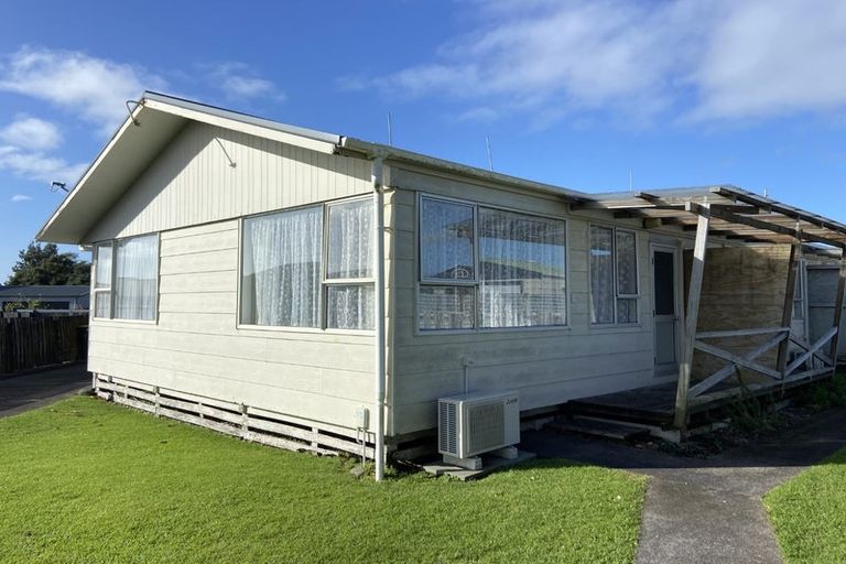 Photo of property in 27 Meade Place, Bell Block, New Plymouth, 4312