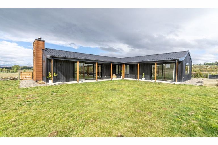 Photo of property in 111 Oneill Lane, Springvale, Alexandra, 9393