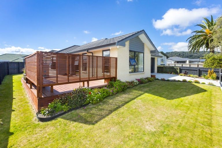 Photo of property in 4a Golders Road, Elderslea, Upper Hutt, 5018