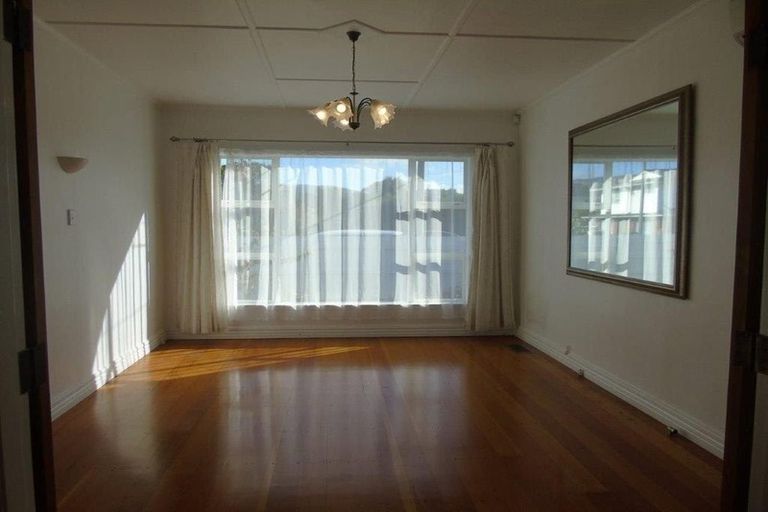 Photo of property in 18 Pilmuir Street, Hutt Central, Lower Hutt, 5010