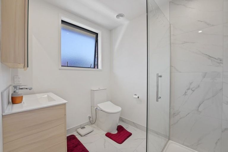 Photo of property in 3/5 Milne Crescent, Taita, Lower Hutt, 5011