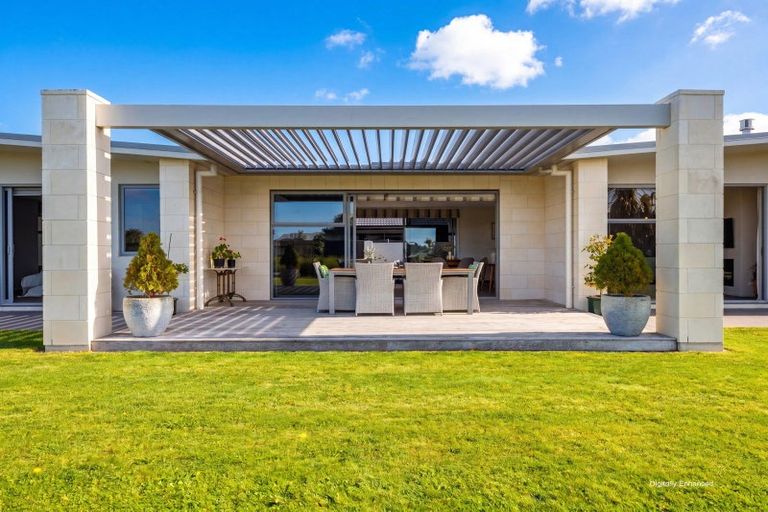 Photo of property in 71 Palm Springs Boulevard, Papamoa Beach, Papamoa, 3118