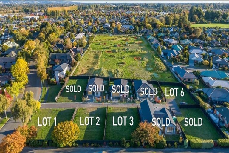 Photo of property in 1 Rusbatch Lane, Belfast, Christchurch, 8051