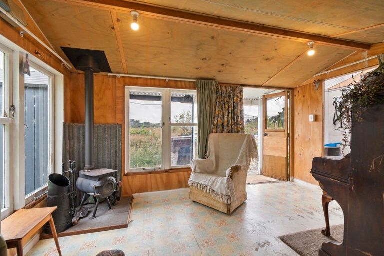 Photo of property in 8 Nye Street, Foxton, 4814