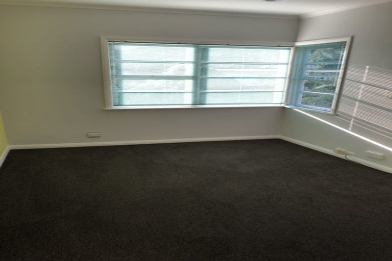 Photo of property in 59 Makara Road, Karori, Wellington, 6012
