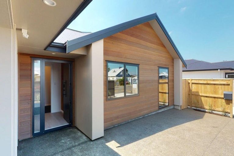 Photo of property in 37a Ward Street, Palmerston North, 4410