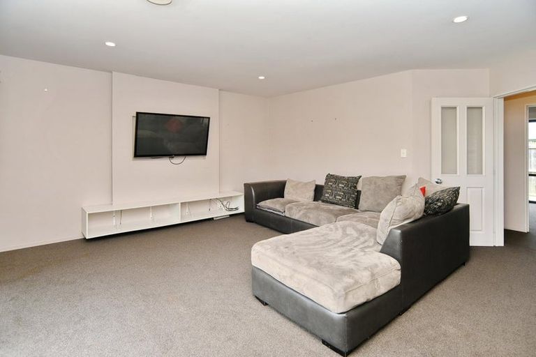 Photo of property in 6 Matson Close, Rangiora, 7400