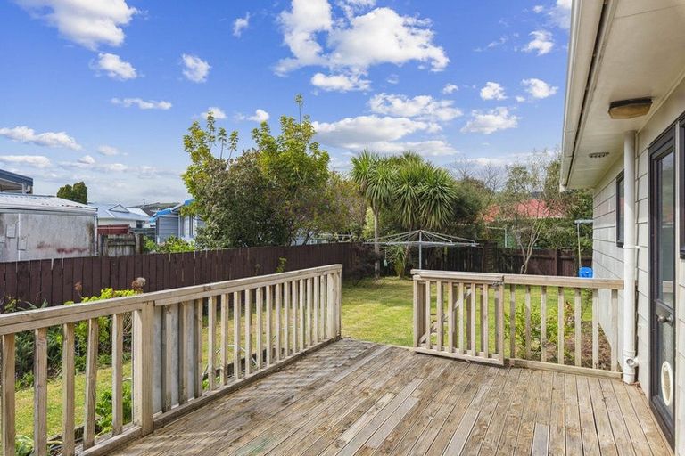 Photo of property in 5 Palmer Court, Paraparaumu, 5032