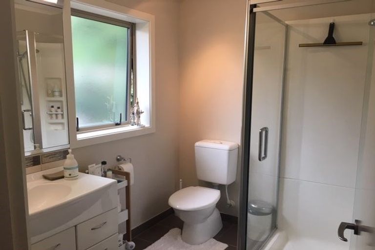 Photo of property in 12 Consort Close, Paraparaumu Beach, Paraparaumu, 5032