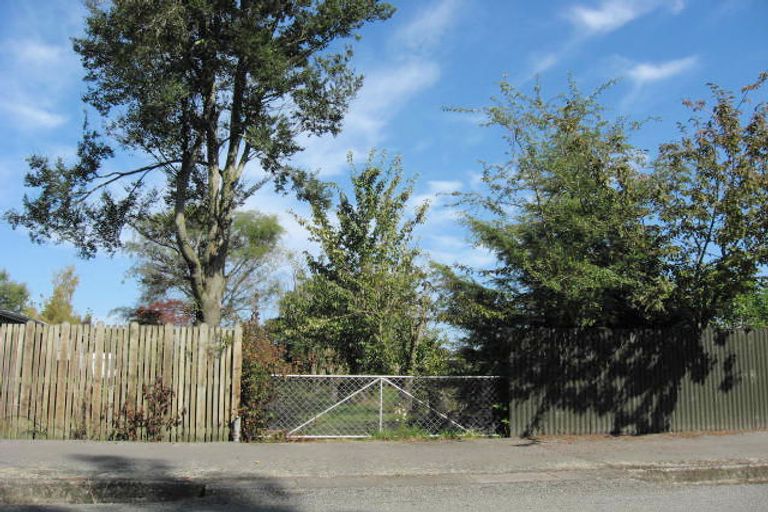 Photo of property in 17 Buckleys Terrace, Tinwald, Ashburton, 7700