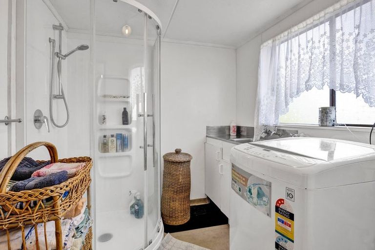 Photo of property in 71 Fantham Street, Hawera, 4610