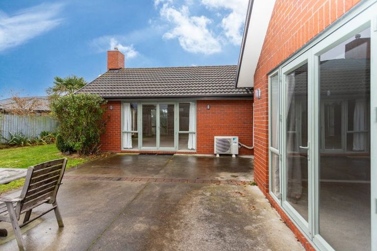 Photo of property in 16 Coppinger Terrace, Aidanfield, Christchurch, 8025