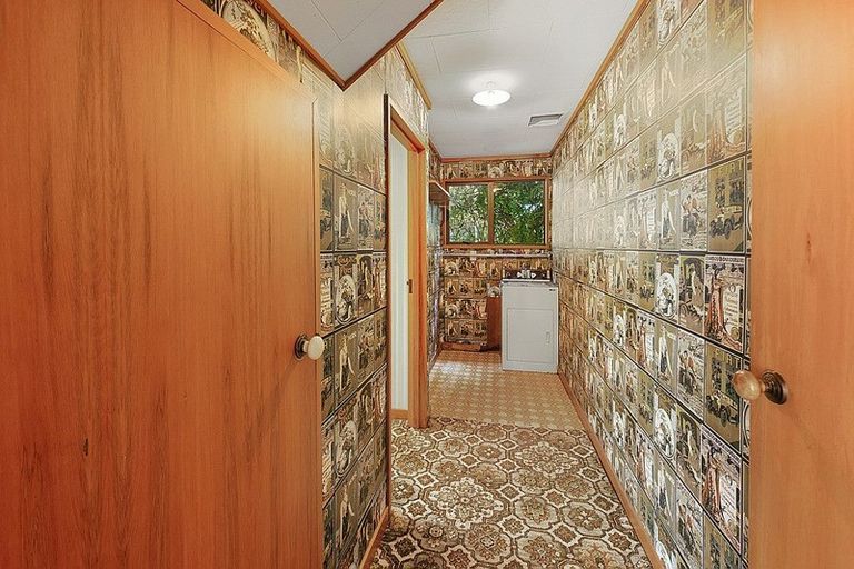 Photo of property in 16 Durham Street, Tapanui, 9522