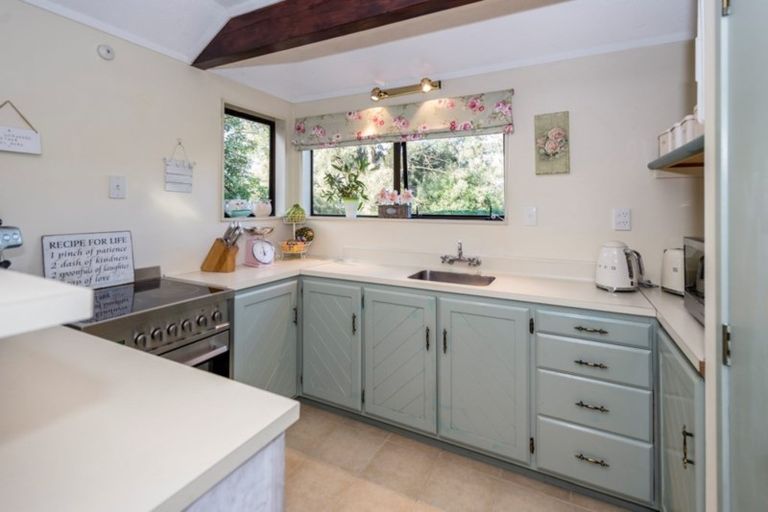 Photo of property in 175b Hibiscus Coast Highway, Red Beach, 0932