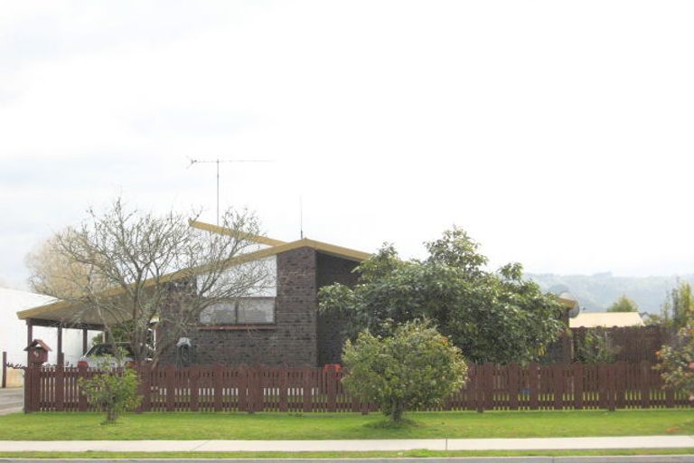 Photo of property in 60 Cook Drive, Whitianga, 3510