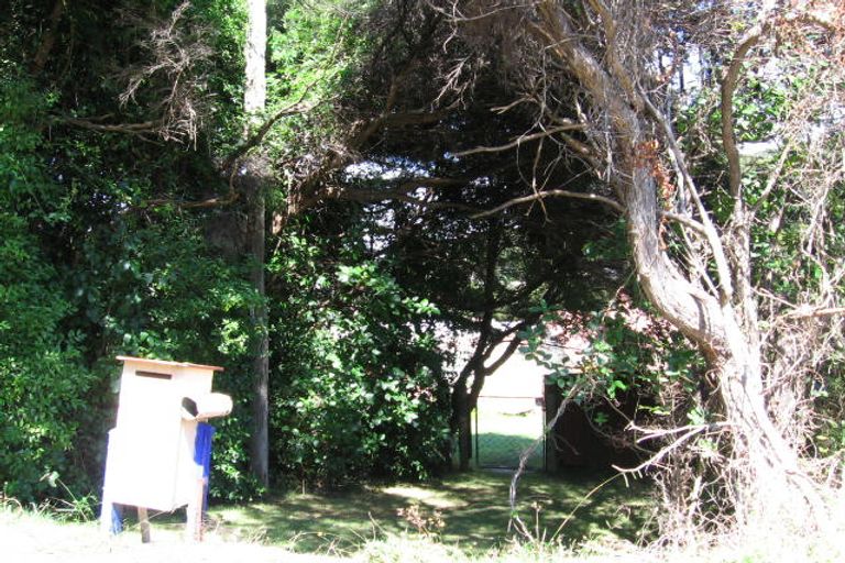 Photo of property in 1 Valley Road, Omiha, Waiheke Island, 1081