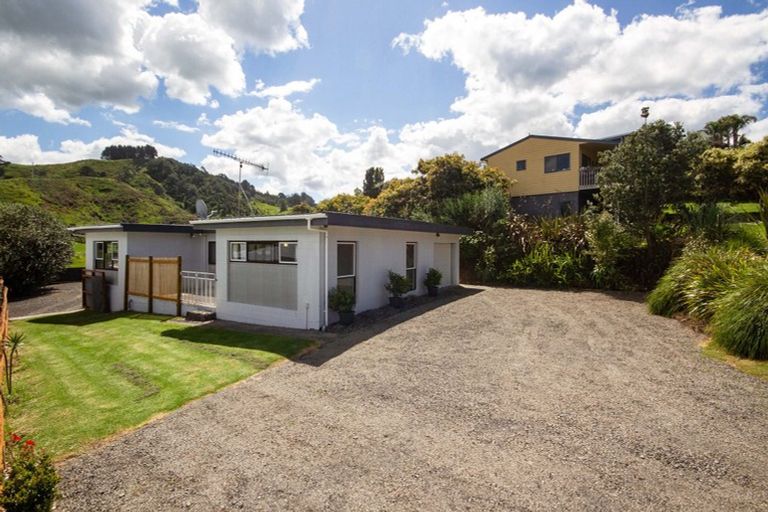 Photo of property in 3 Mayor View Terrace, Waihi Beach, 3611
