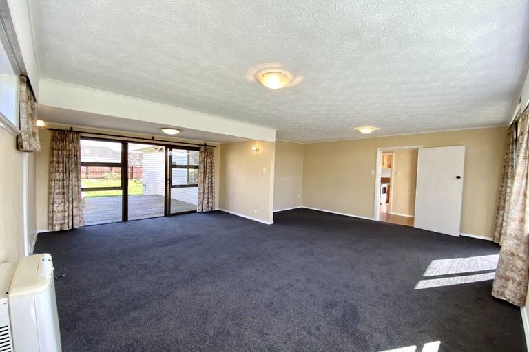 Photo of property in 6 York Avenue, Heretaunga, Upper Hutt, 5018