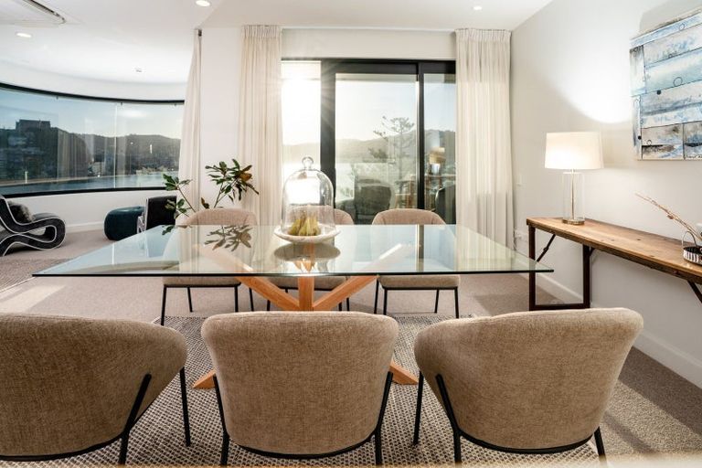 Photo of property in 7/308 Oriental Parade, Oriental Bay, Wellington, 6011