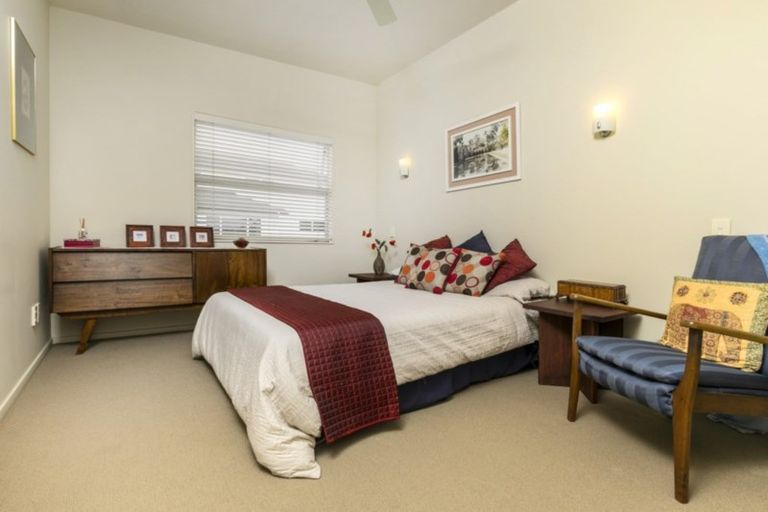 Photo of property in 22/40 Scarlet Oak Drive, Schnapper Rock, Auckland, 0632