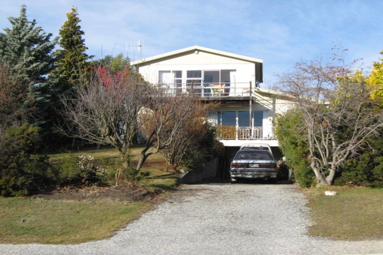 Photo of property in 57 Kennedy Crescent, Wanaka, 9305
