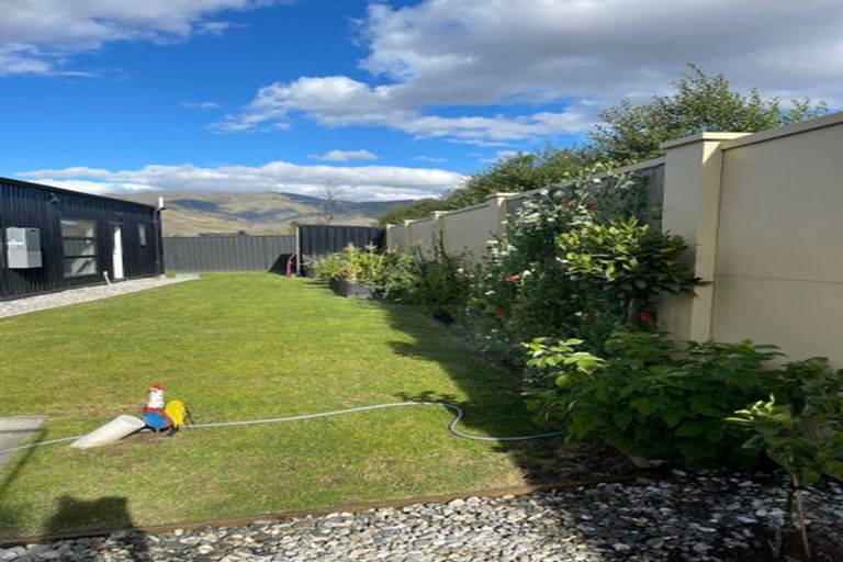 Photo of property in 10 Caledonian Place, Cromwell, 9310