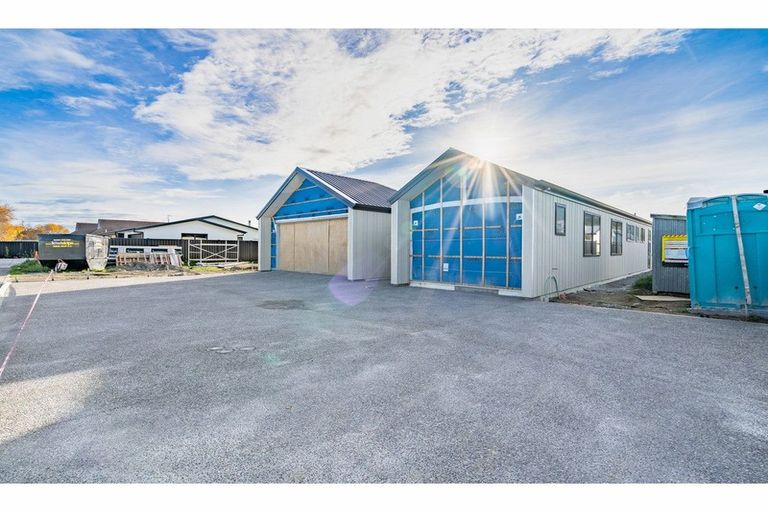 Photo of property in 8 Barker Place, Waikiwi, Invercargill, 9810
