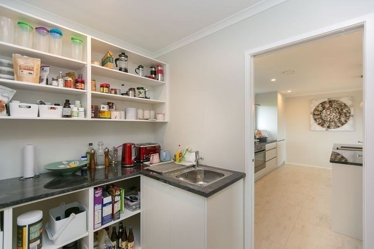 Photo of property in 20 Desmond Place, Bell Block, New Plymouth, 4312