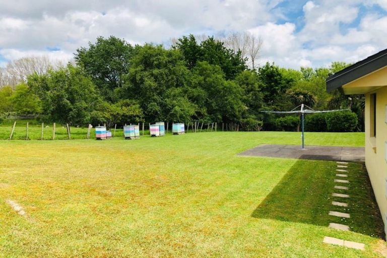 Photo of property in 11 Whiteways Drive, Dairy Flat, Albany, 0792