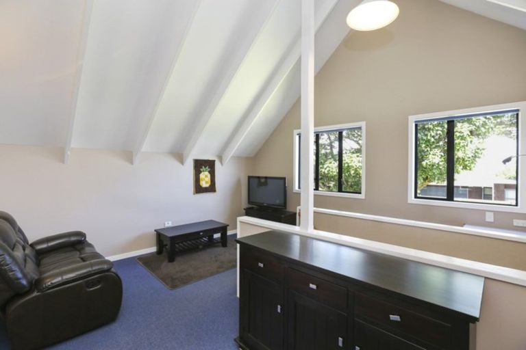 Photo of property in 162a Mangorei Road, Merrilands, New Plymouth, 4312