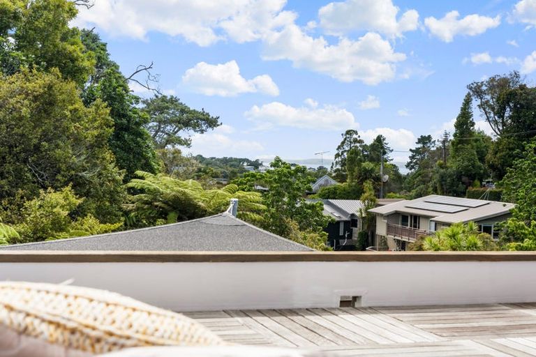 Photo of property in 50 Braemar Road, Castor Bay, Auckland, 0620