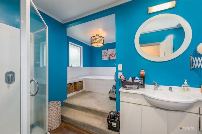 Photo of property in 18 Major Drive, Kelson, Lower Hutt, 5010