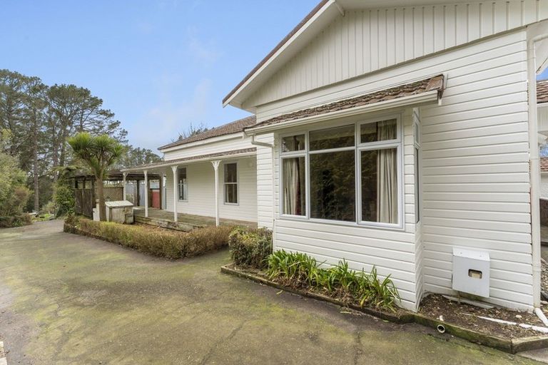 Photo of property in 55 Tarata Road, Inglewood, 4387