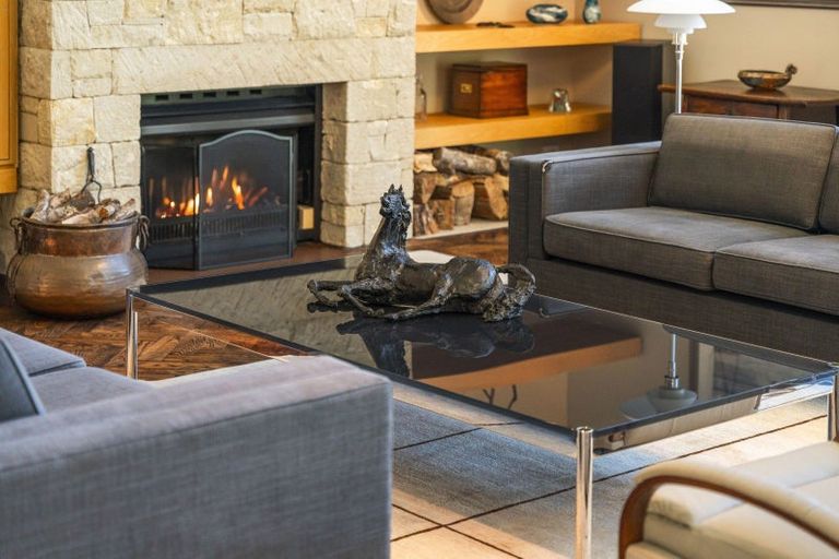 Photo of property in 49 Whakamoenga Point, Acacia Bay, Taupo, 3385