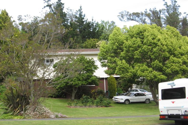 Photo of property in 11 Seddon Crescent, Whataupoko, Gisborne, 4010