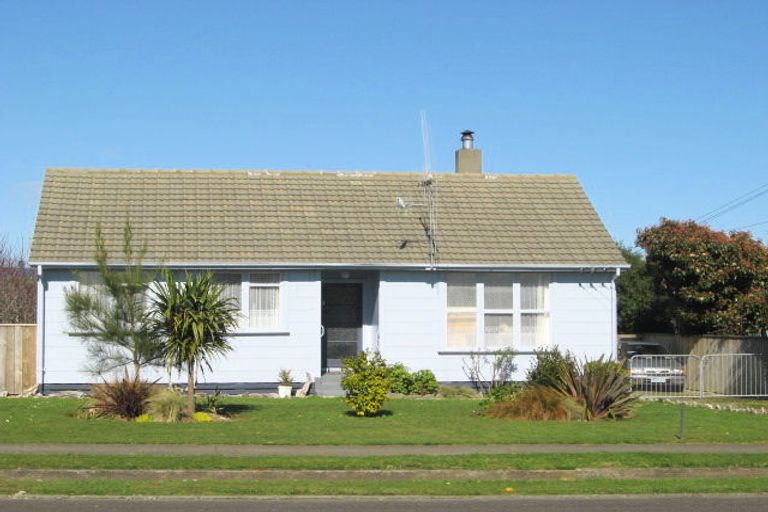 Photo of property in 36 Middlesex Street, Levin, 5510