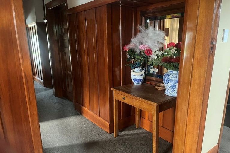 Photo of property in 14 Wairakei Road, Strowan, Christchurch, 8052