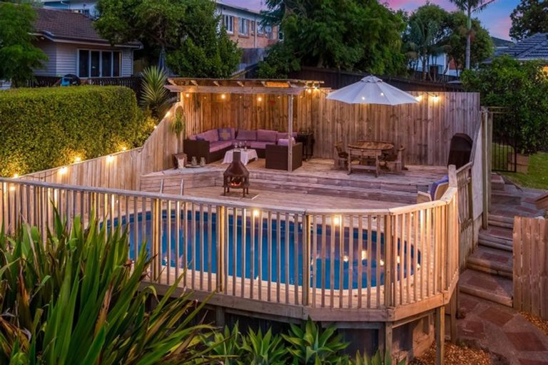 Photo of property in 44 Gibraltar Street, Howick, Auckland, 2014