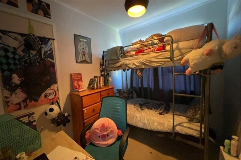 Photo of property in 32 Kopara Place, Clendon Park, Auckland, 2103