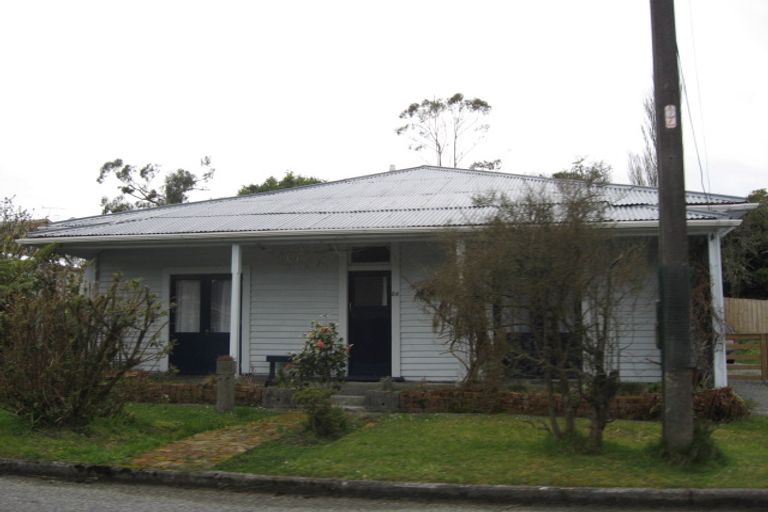 Photo of property in 24 Hall-jones Street, Runanga, 7803