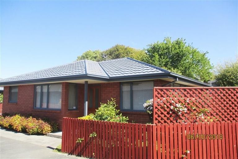 Photo of property in 2/22 Boon Street, Sydenham, Christchurch, 8023