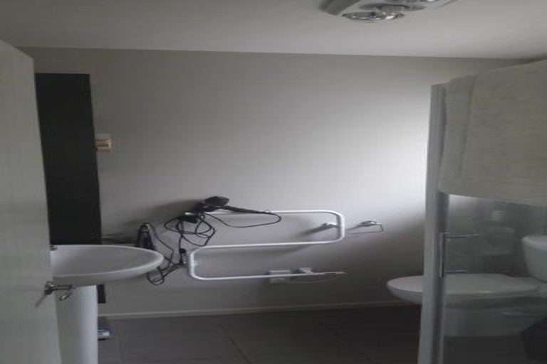 Photo of property in 5 Marlowe Place, Rolleston, 7614