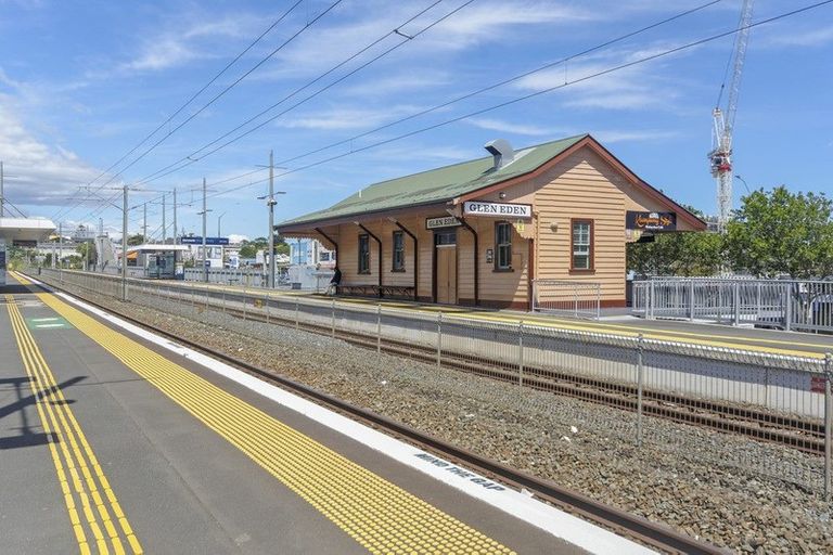 Photo of property in 2a Glenorchy Street, Glen Eden, Auckland, 0602