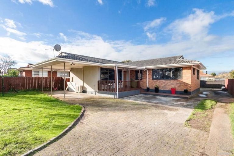 Photo of property in 5 Rowandale Avenue, Manurewa, Auckland, 2102