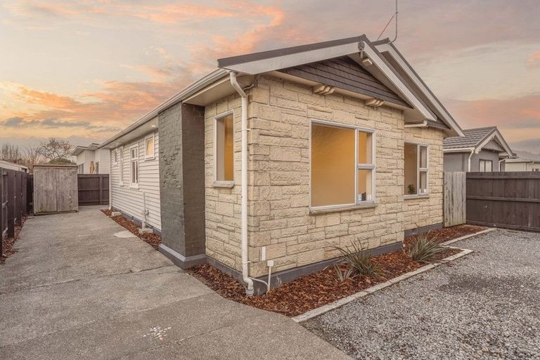 Photo of property in 15 Grenville Street, Waltham, Christchurch, 8011