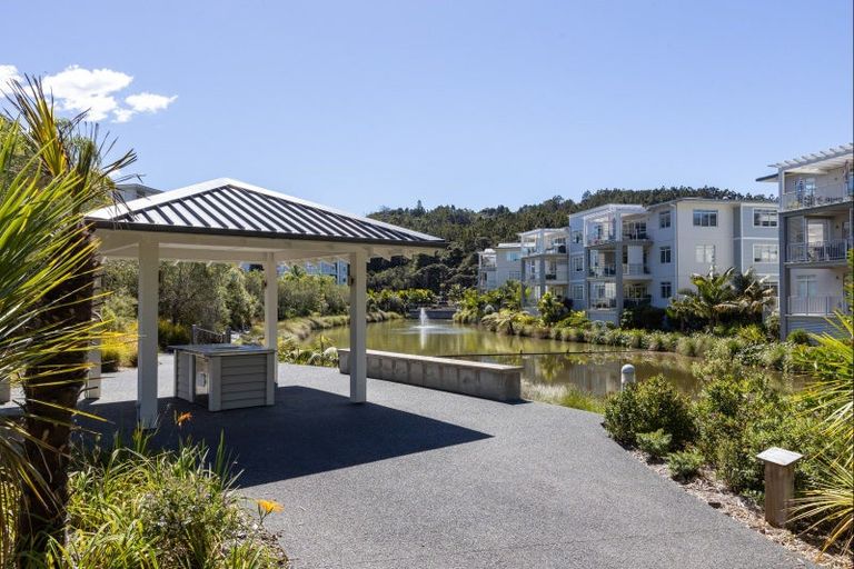 Photo of property in 48 Rewa Rewa Lane, Orewa, 0931